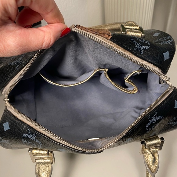 MCM Princess Lion Visetos Boston Bag Limited Edition - Picture 15 of 17